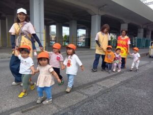 園外保育